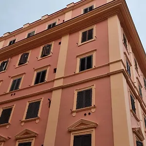 https://colosseum-20-apartment.it-romehotels.com